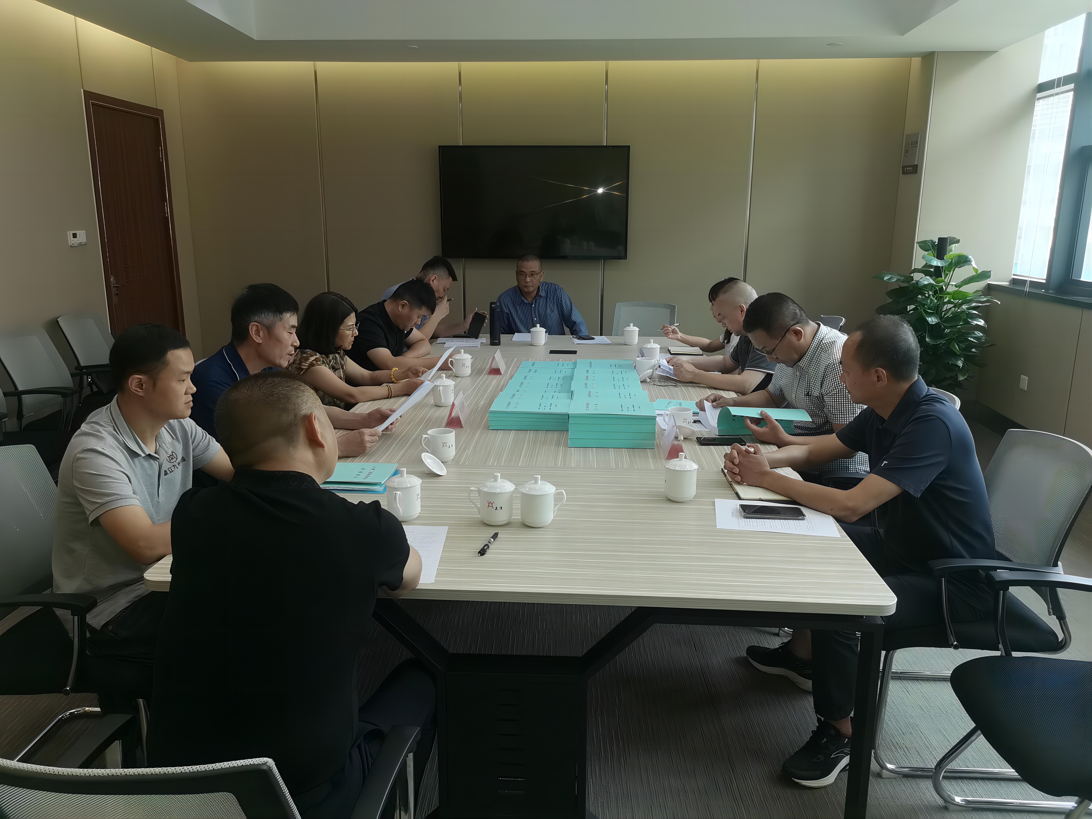 1716879159985729.jpg 441.jpg